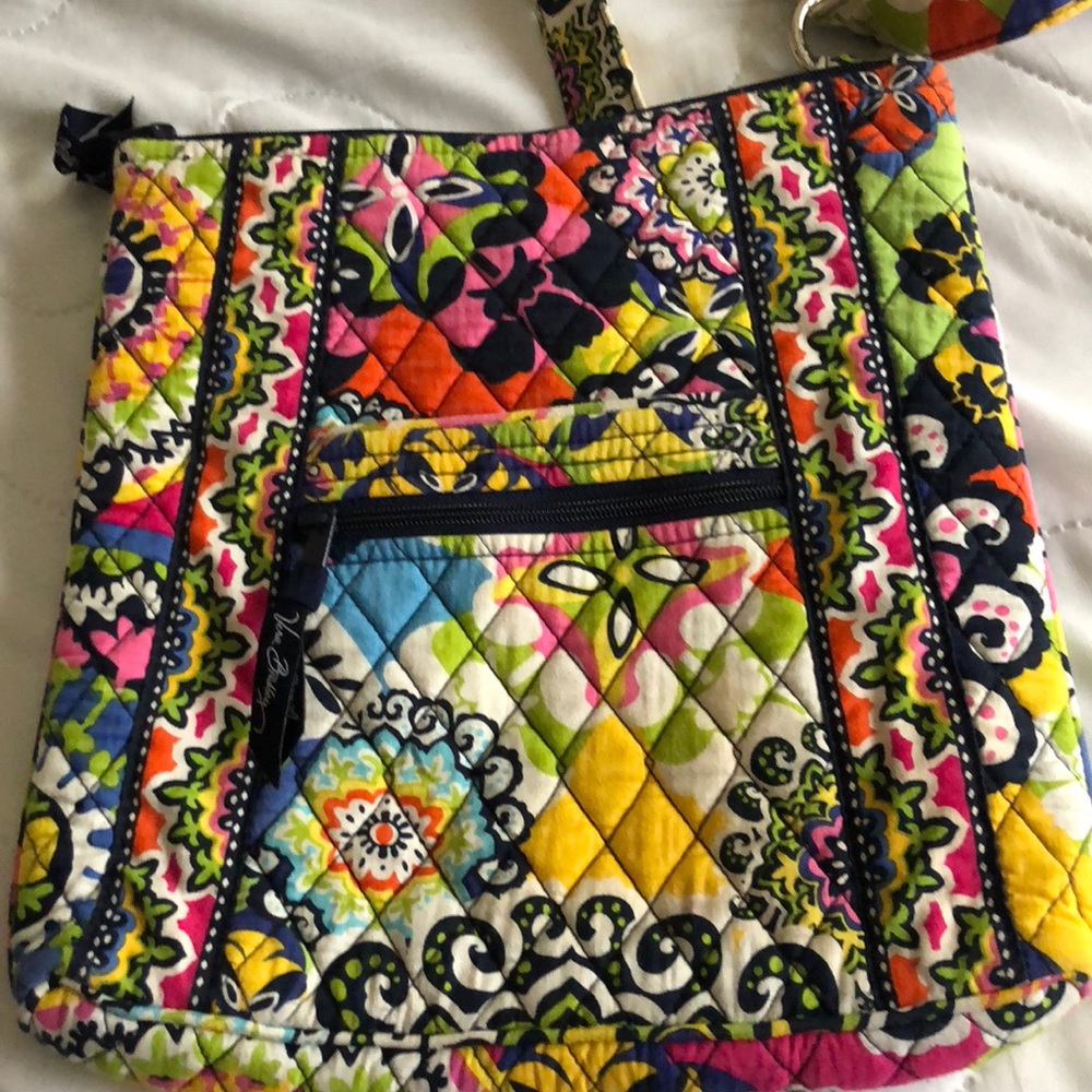 Large Vera Bradley Crossbody.